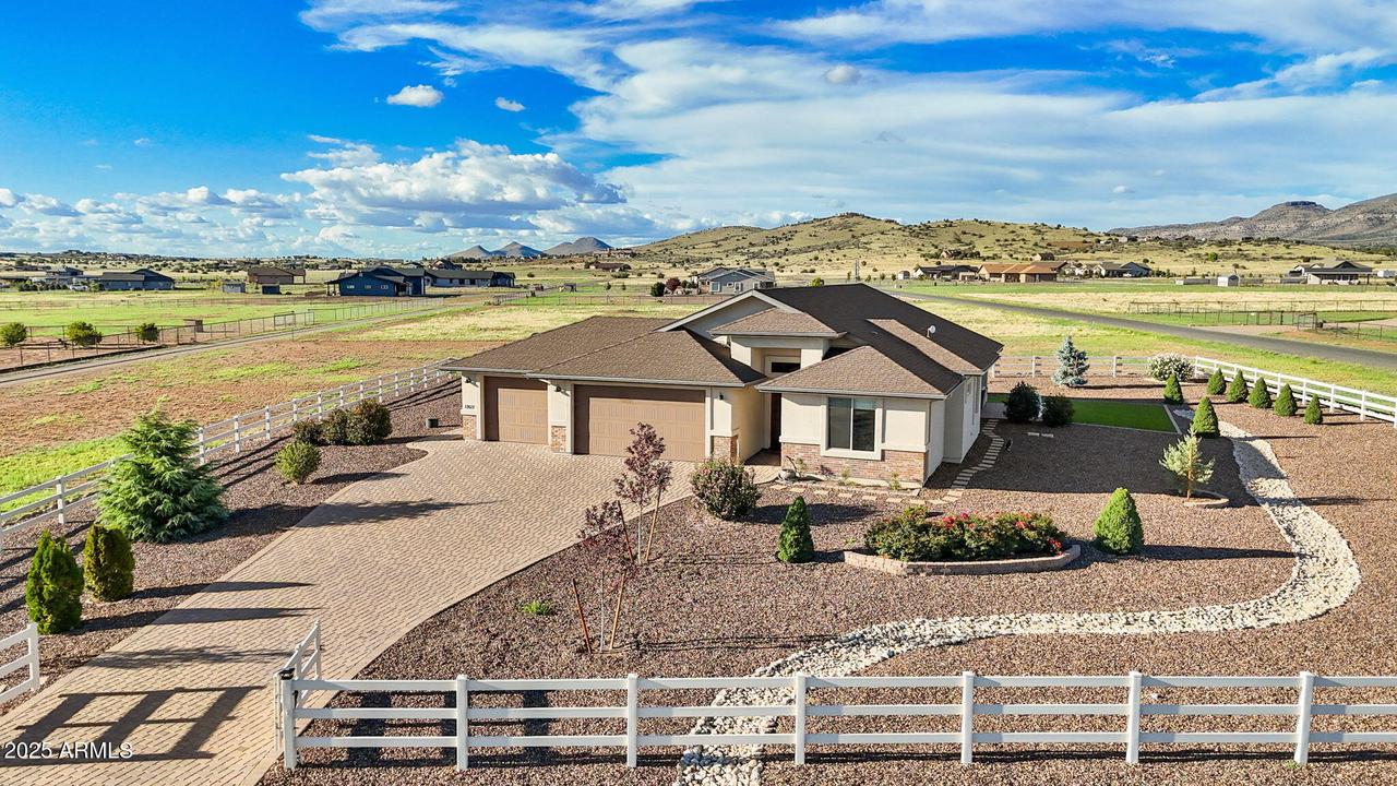 12612 E Side Saddle Ln., Prescott Valley, AZ 86315