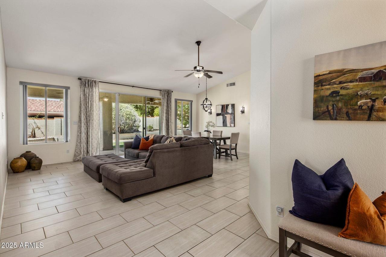 11214 N Pinto Dr., Fountain Hills, AZ 85268