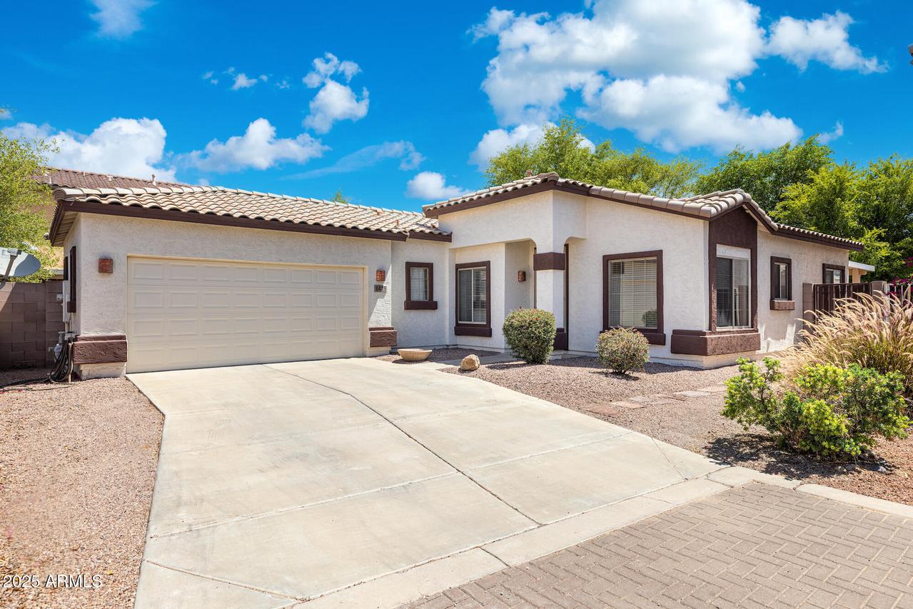 6425 S Kimberlee Way, Chandler, AZ 85249