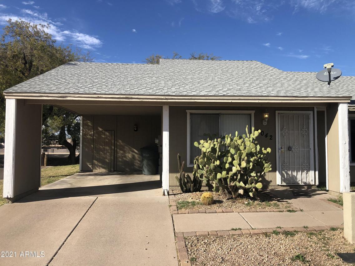 4042 E Carson Rd., Phoenix, AZ 85042