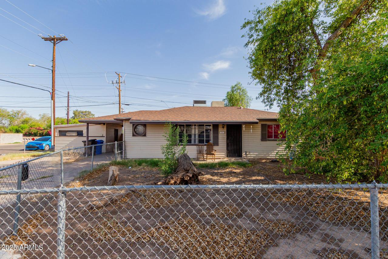 4501 W Crittenden Ln., Phoenix, AZ 85031