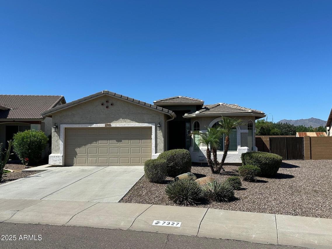 7327 W Donner Dr., Laveen, AZ 85339