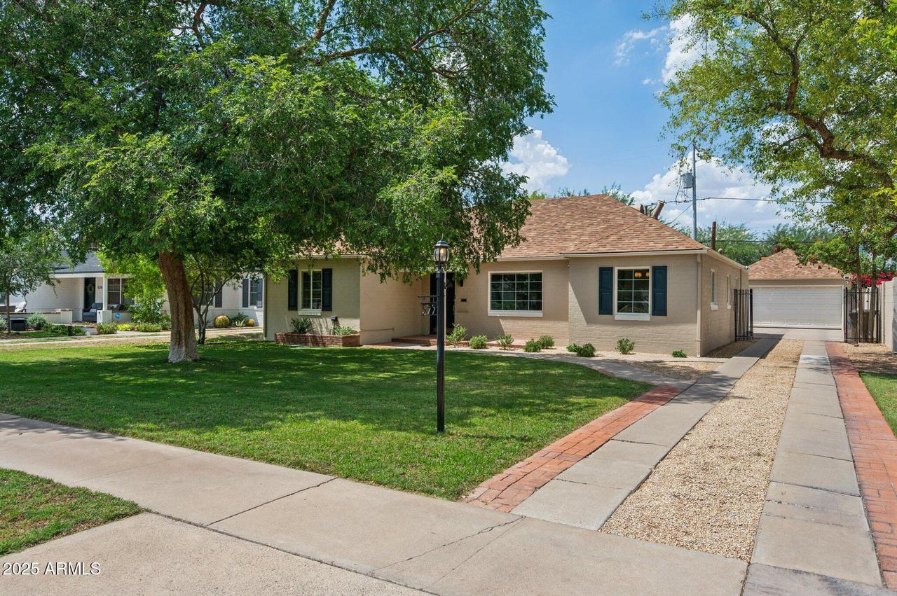 522 W Cambridge Ave., Phoenix, AZ 85003