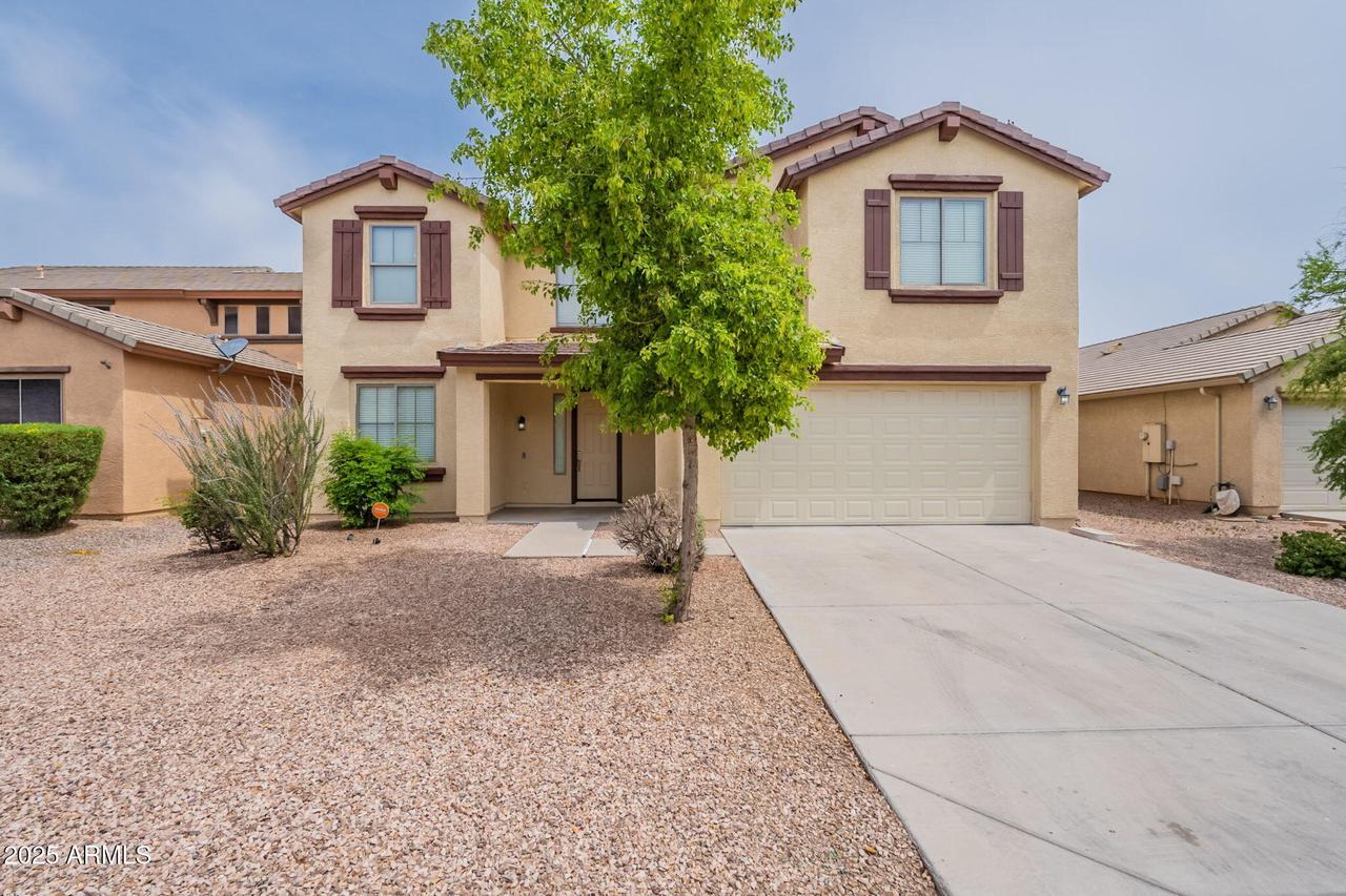 694 W Desert Seasons Dr., San Tan Valley, AZ 85143