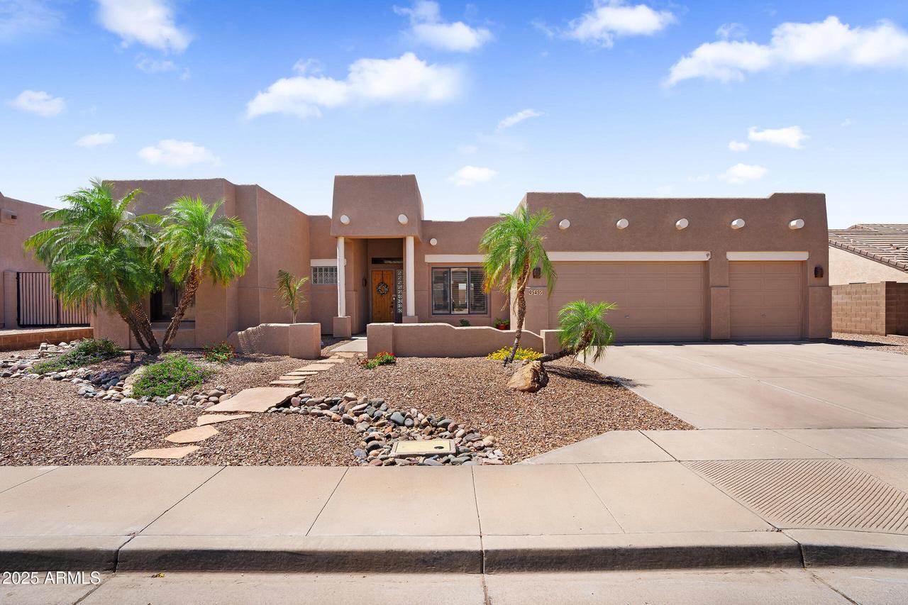 9545 E Gary St., Mesa, AZ 85207