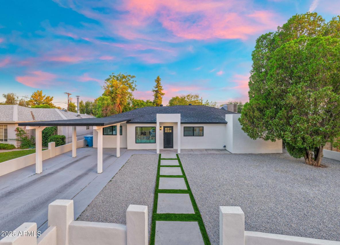 1535 W Berridge Ln., Phoenix, AZ 85015