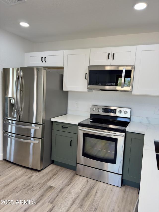308 W Oraibi Dr., Phoenix, AZ 85027