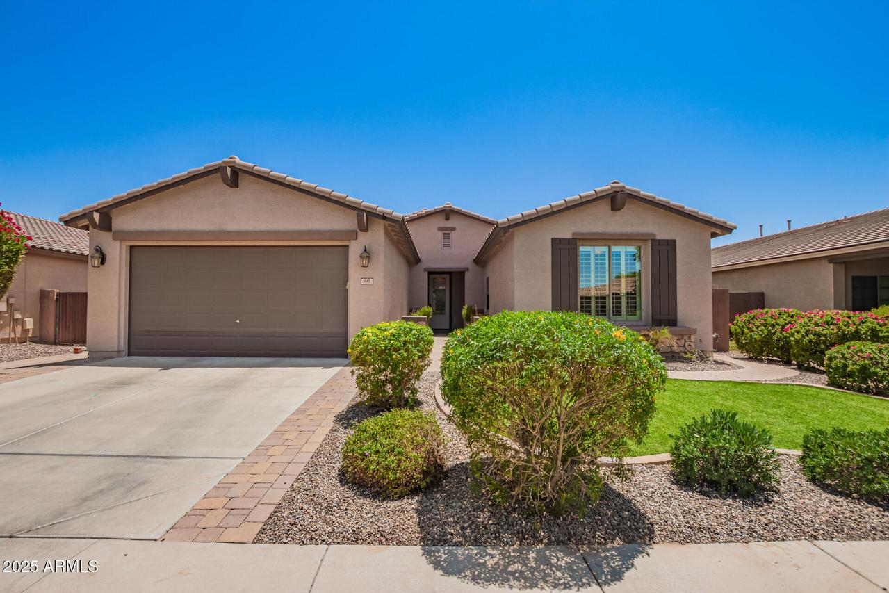 595 W Dragon Tree Ave., Queen Creek, AZ 85140
