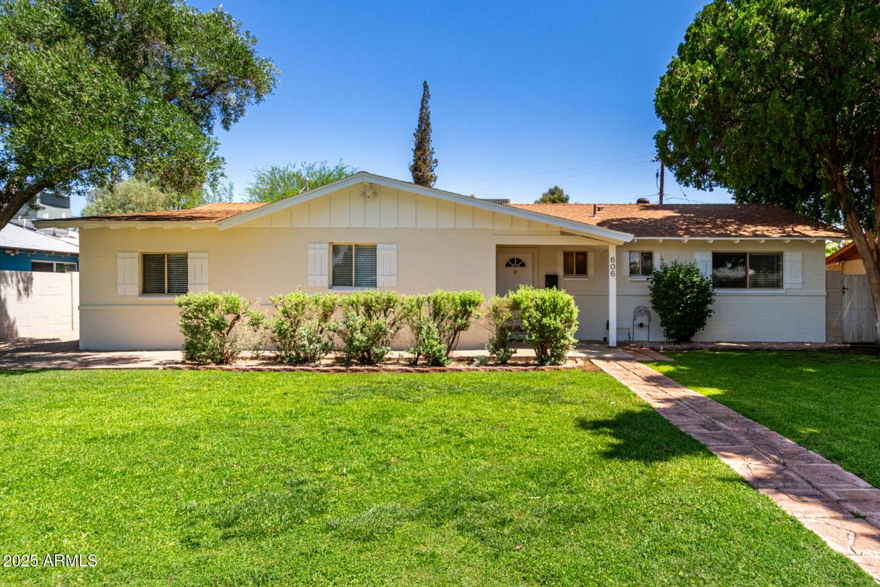 606 W 15th St., Tempe, AZ 85281