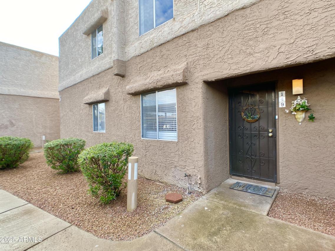 4554 E Paradise Village Pkwy. #149, Phoenix, AZ 85032