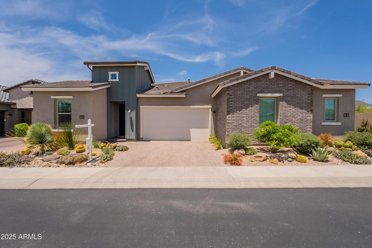 38500 N School House Rd. #10, Cave Creek, AZ 85331