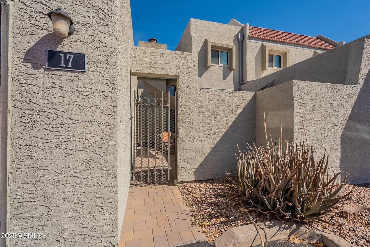 2524 S El Paradiso Dr. #17, Mesa, AZ 85202