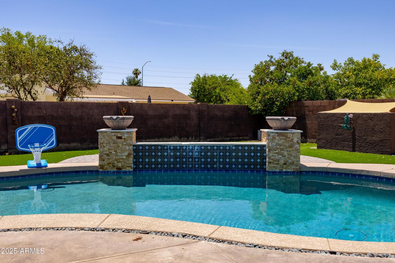 1551 E Glencove St., Mesa, AZ 85203