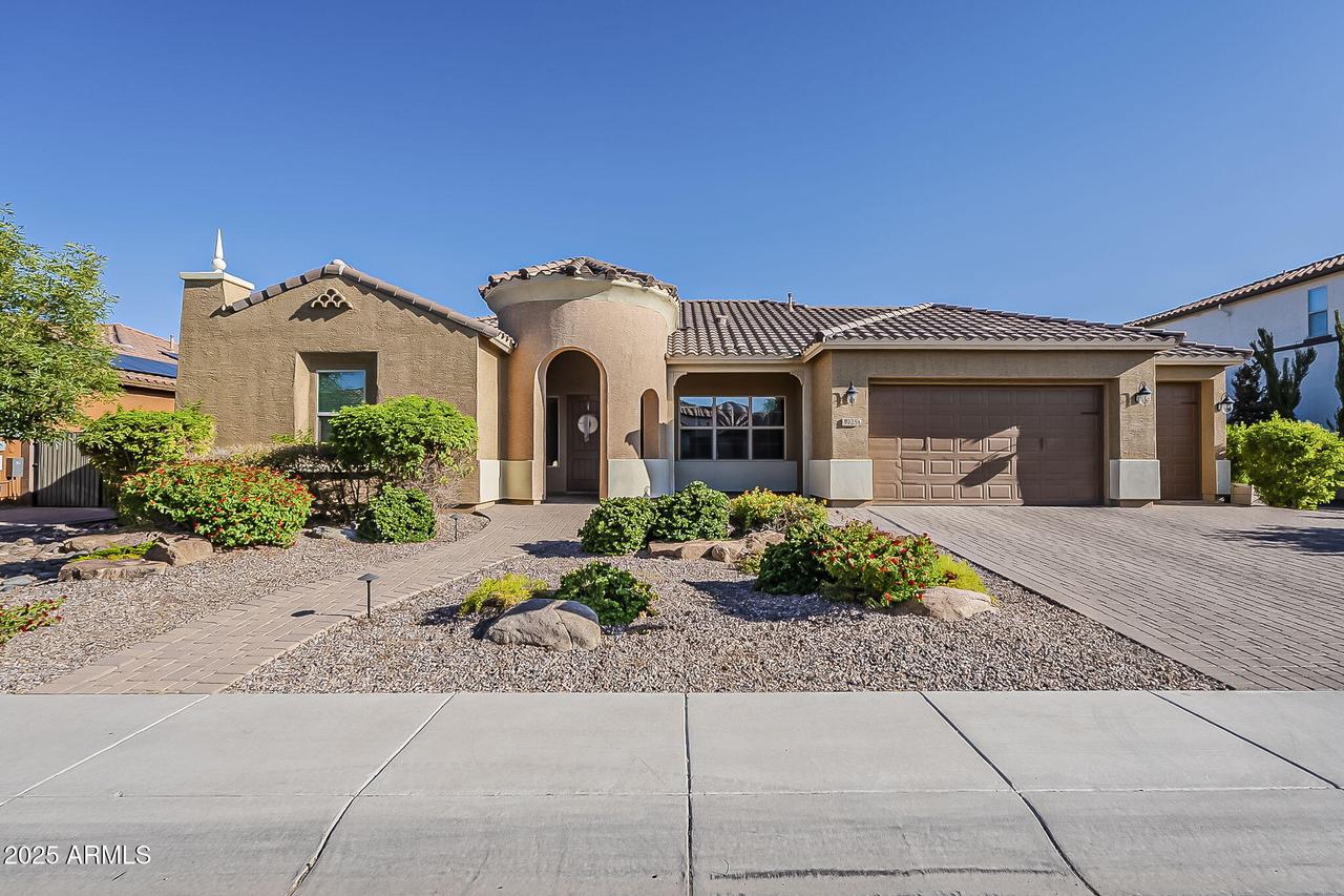 3925 E Elmwood St., Mesa, AZ 85205