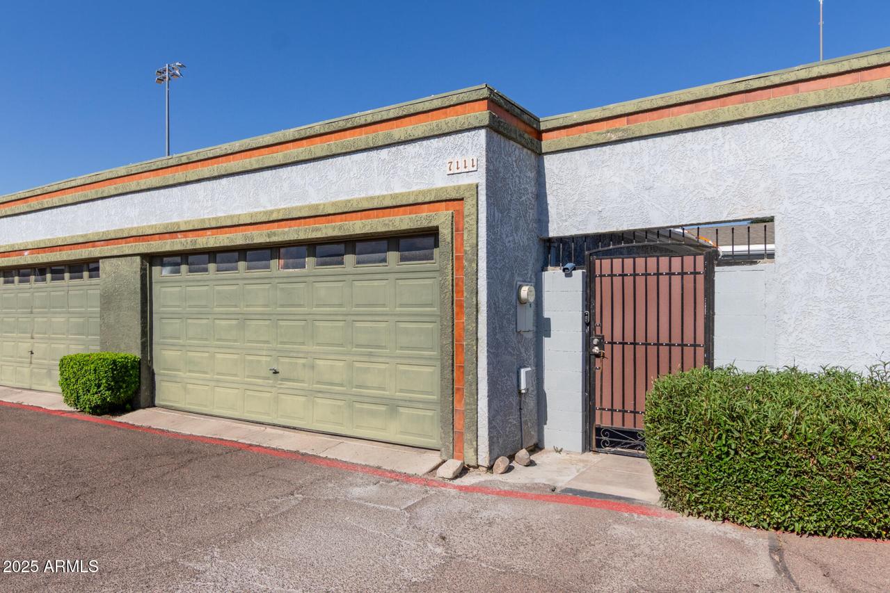 7111 N 63rd Dr., Glendale, AZ 85301
