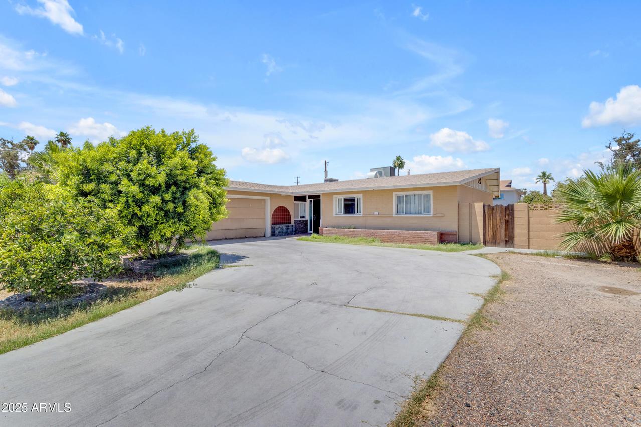 4632 W Marlette Ave., Glendale, AZ 85301