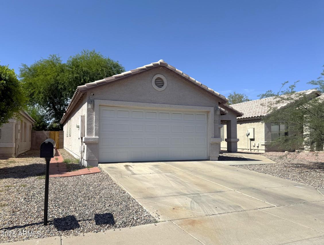 8308 W Baxter Dr., Phoenix, AZ 85037