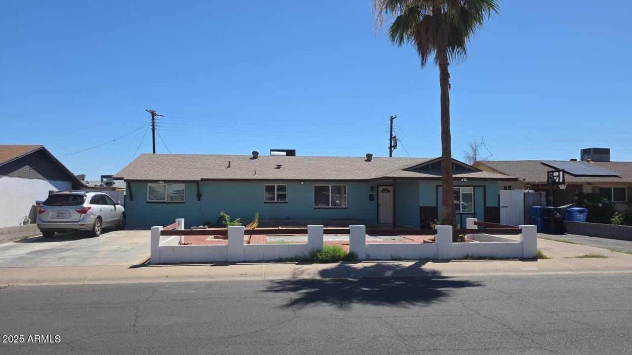 4810 N 69th Dr Dr., Phoenix, AZ 85033