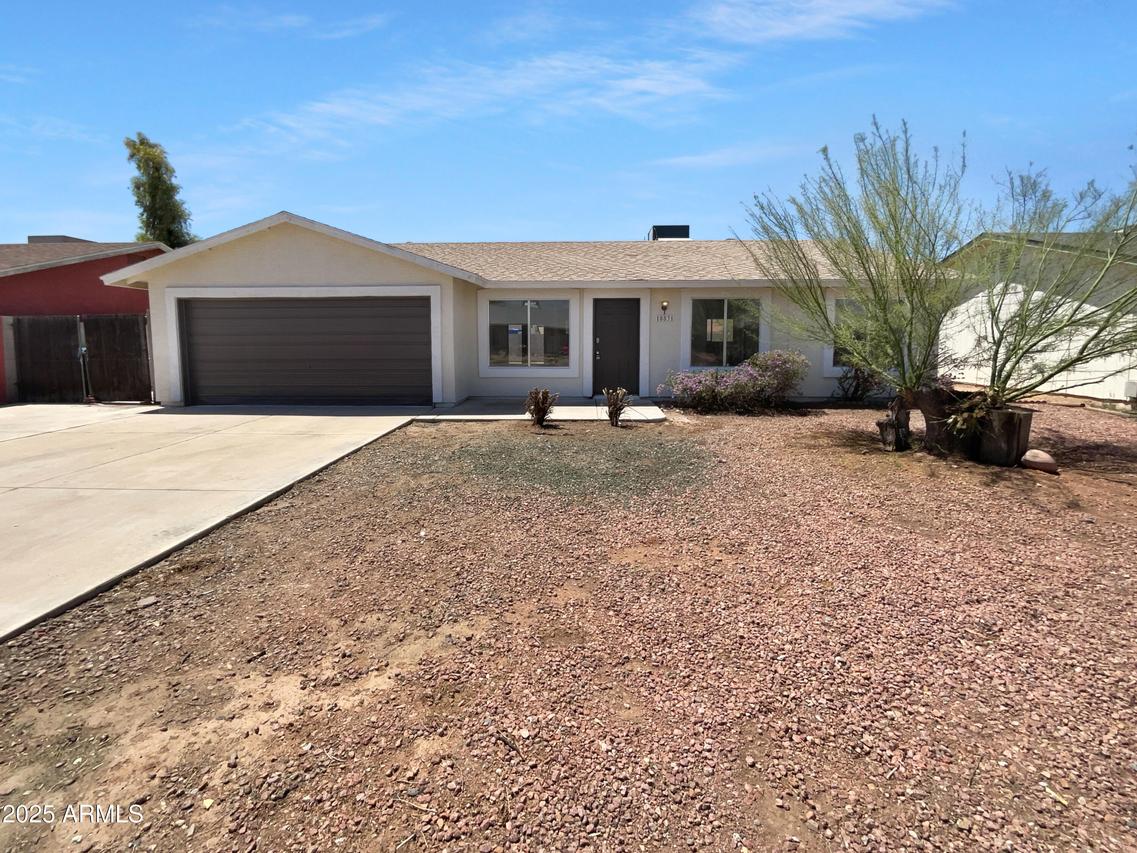 10831 W Heatherbrae Dr., Phoenix, AZ 85037