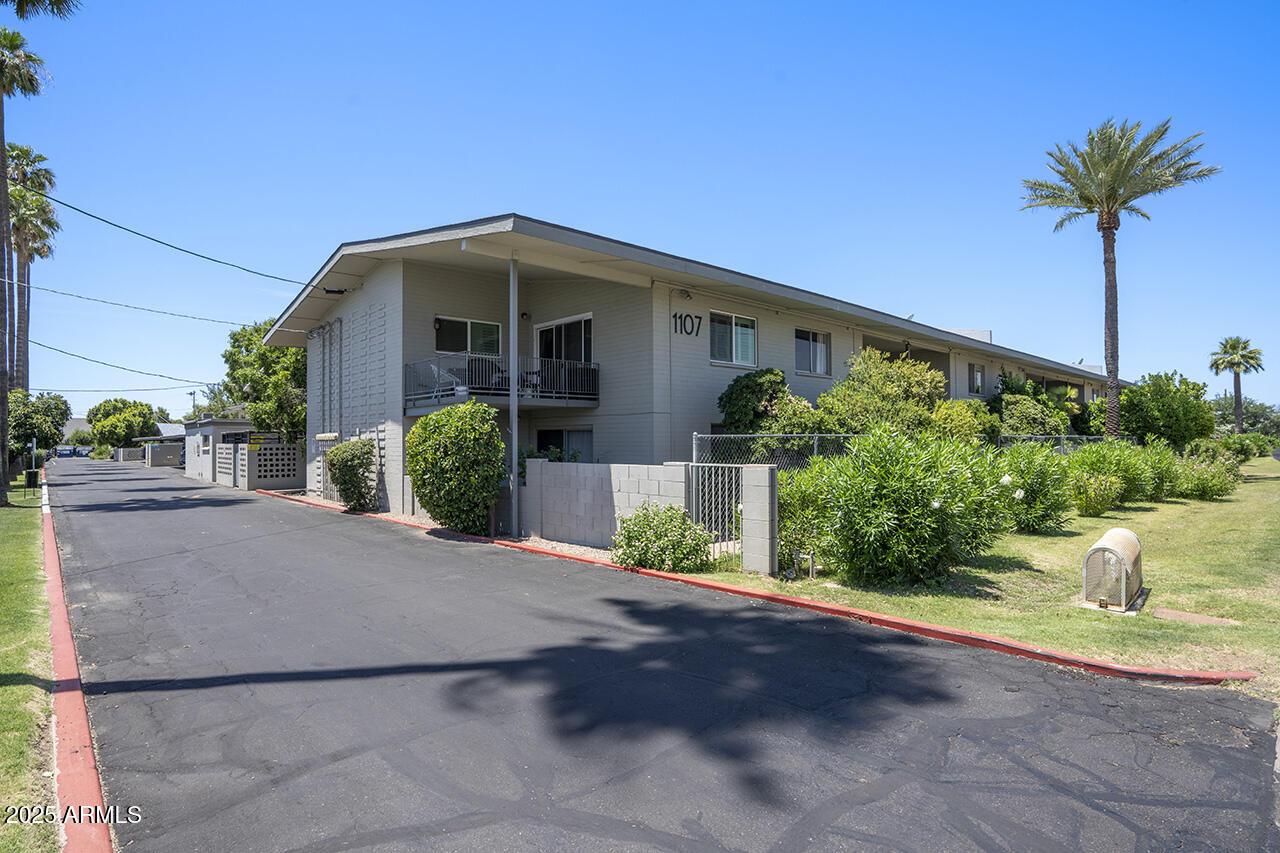 1107 W Osborn Rd. #213, Phoenix, AZ 85013