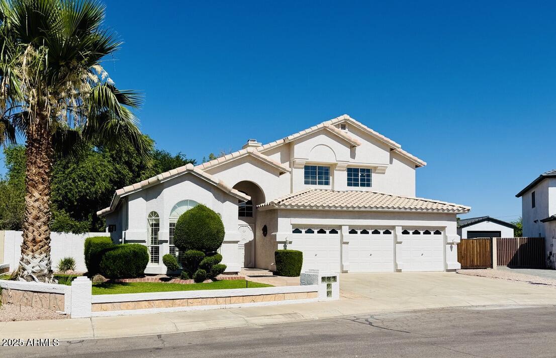 25015 N 50th Ave., Phoenix, AZ 85083