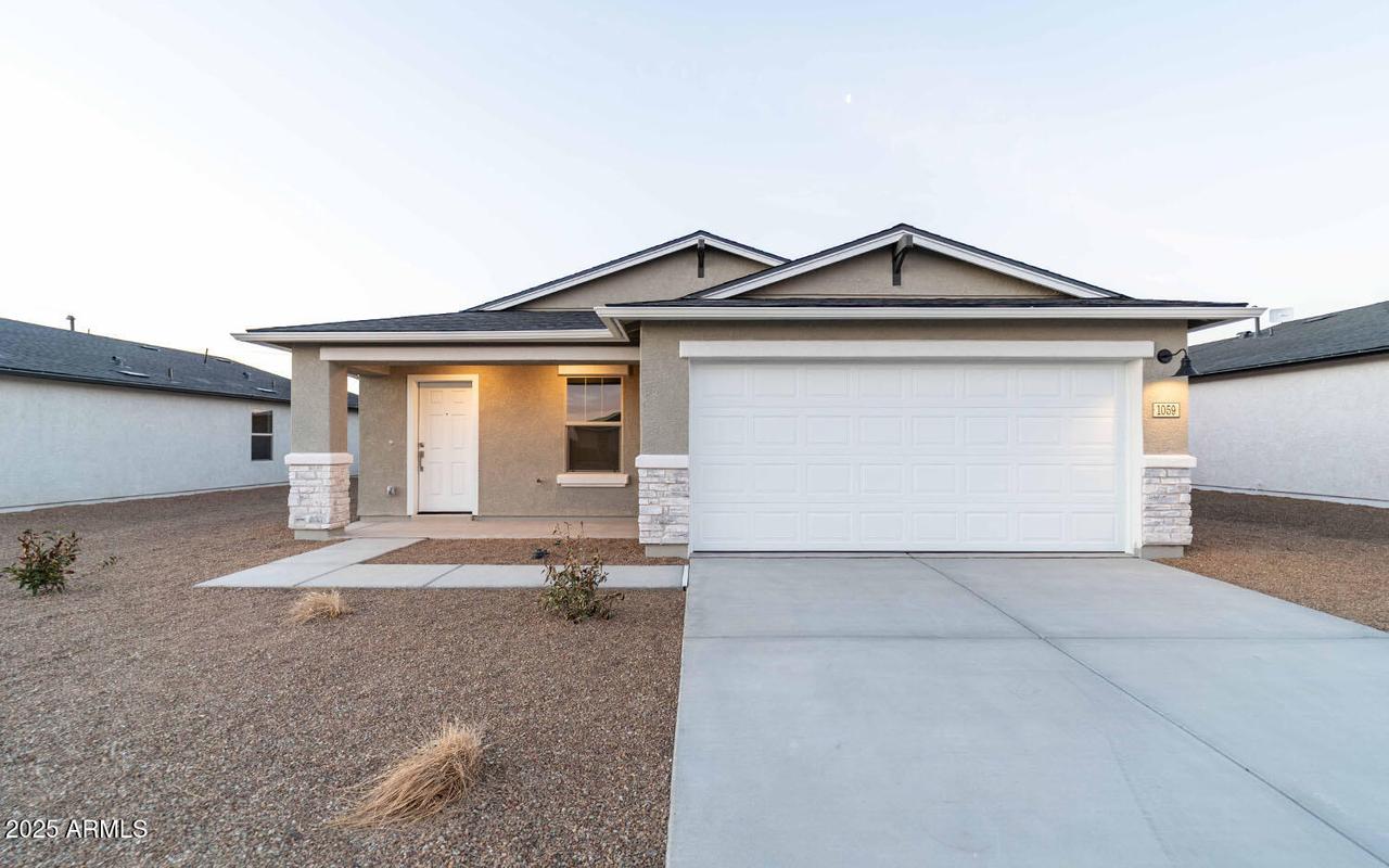 1059 E Helsing Rd., Chino Valley, AZ 86323