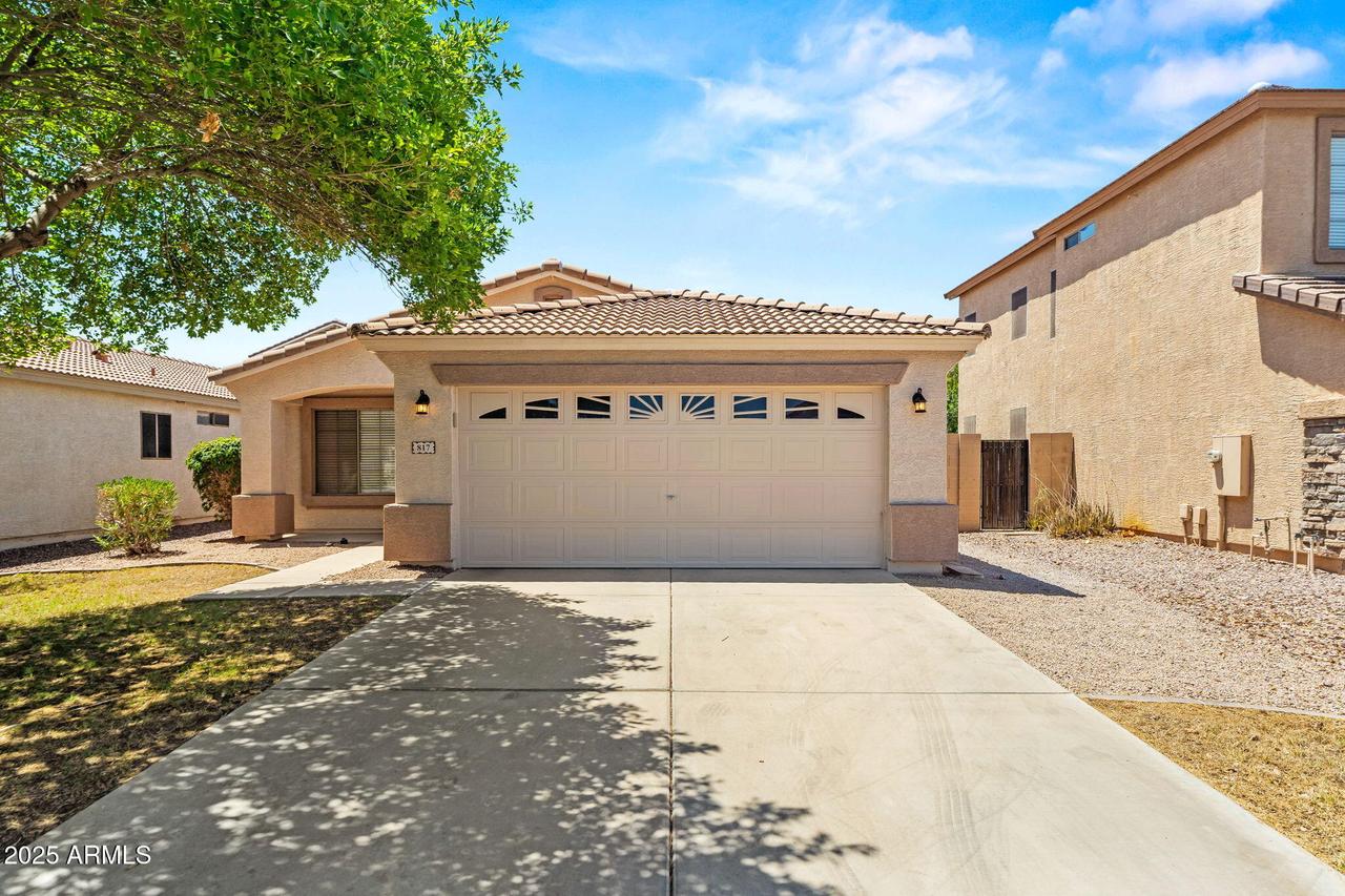 817 E Lamonte St., San Tan Valley, AZ 85140