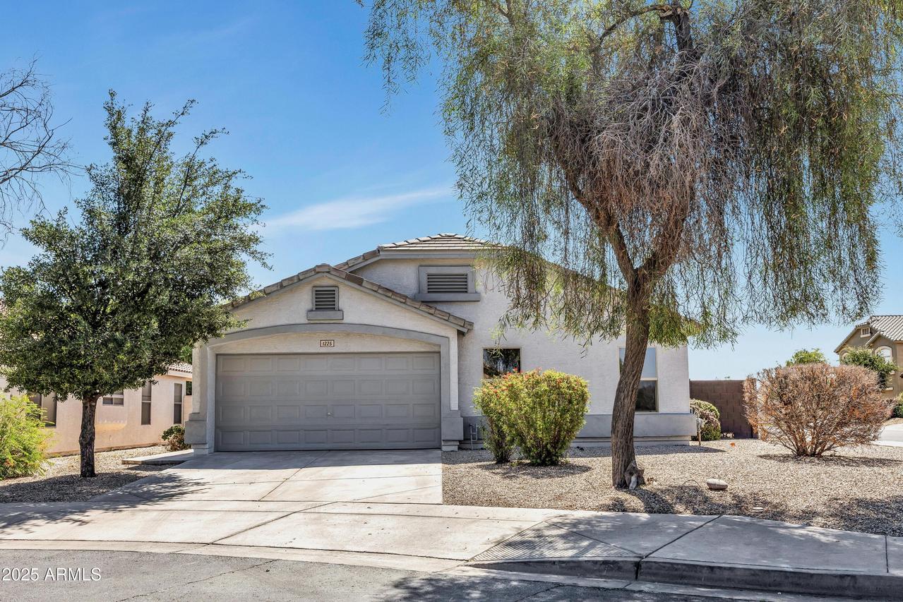 1225 N 159th Ln., Goodyear, AZ 85338