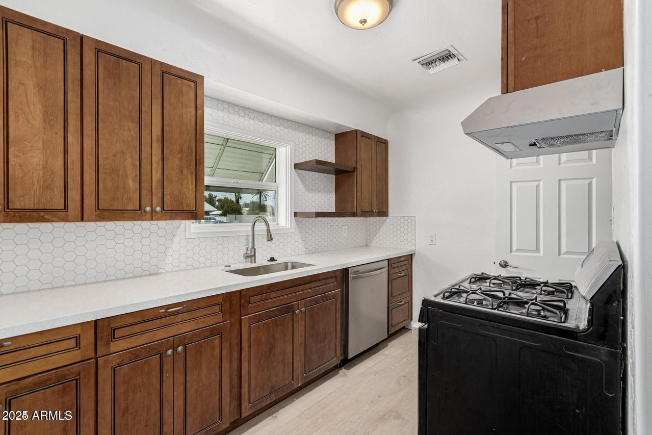 290 W Pinkley Ave., Coolidge, AZ 85128