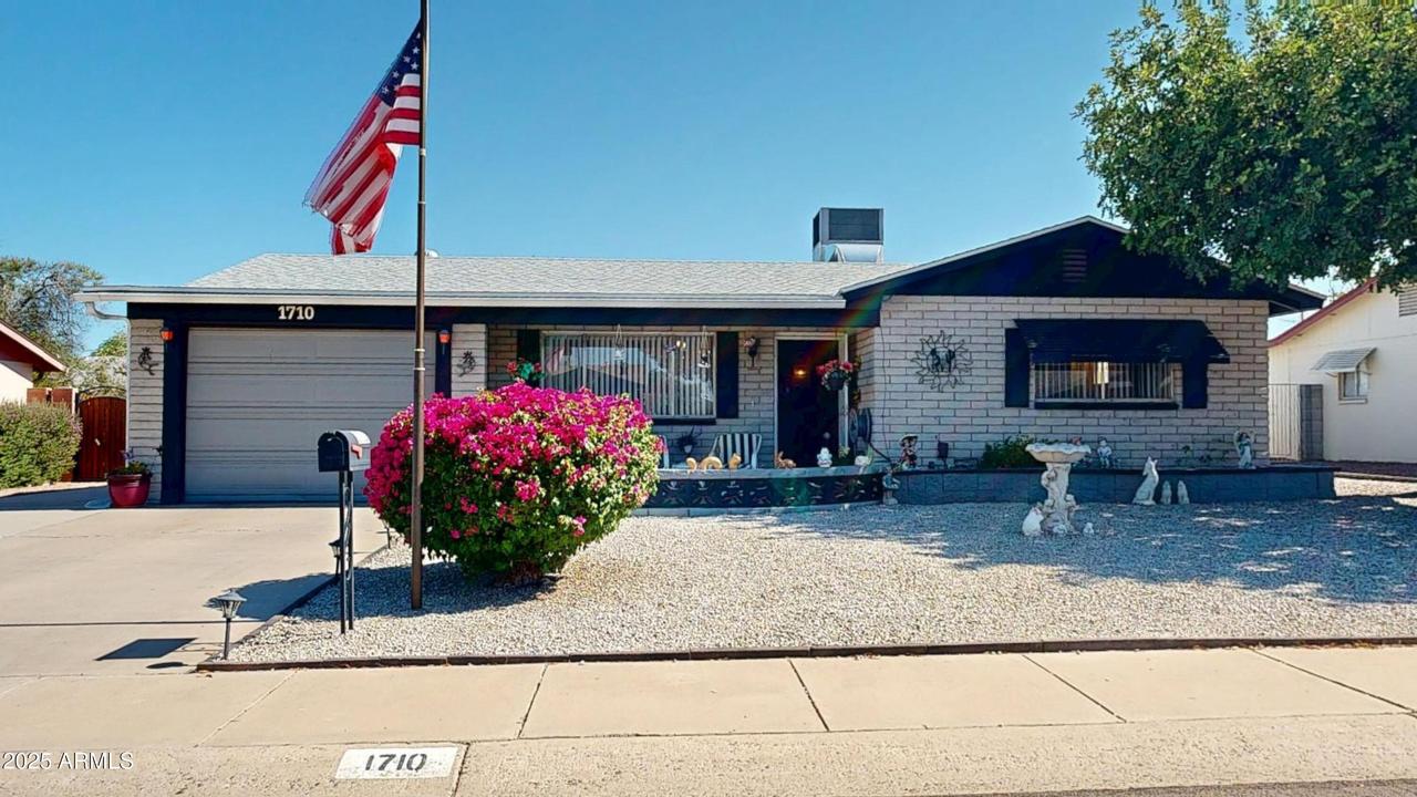 1710 W 13th Ave., Apache Junction, AZ 85120