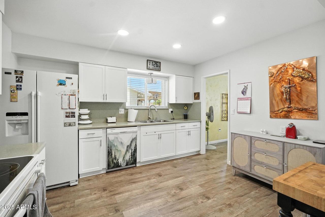 10002 W Deanne Dr., Sun City, AZ 85351