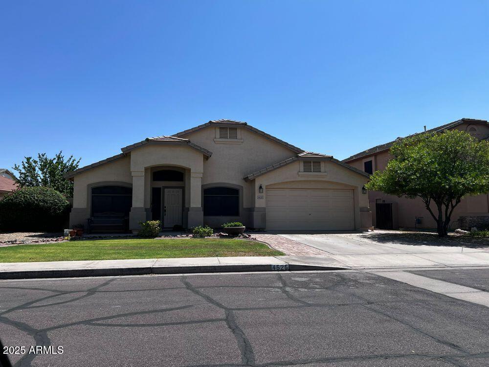 4525 E Runaway Bay Dr., Chandler, AZ 85249