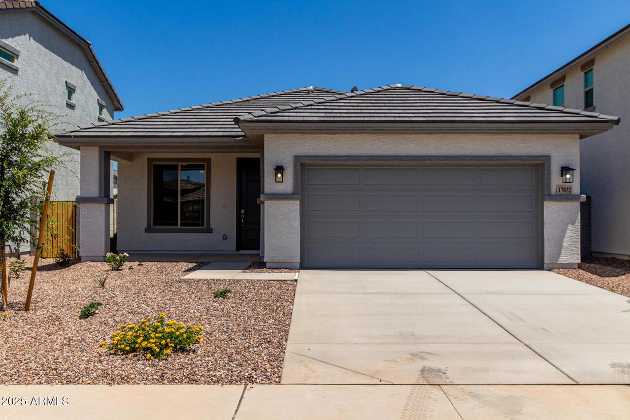 17032 W Cavedale Dr., Surprise, AZ 85387