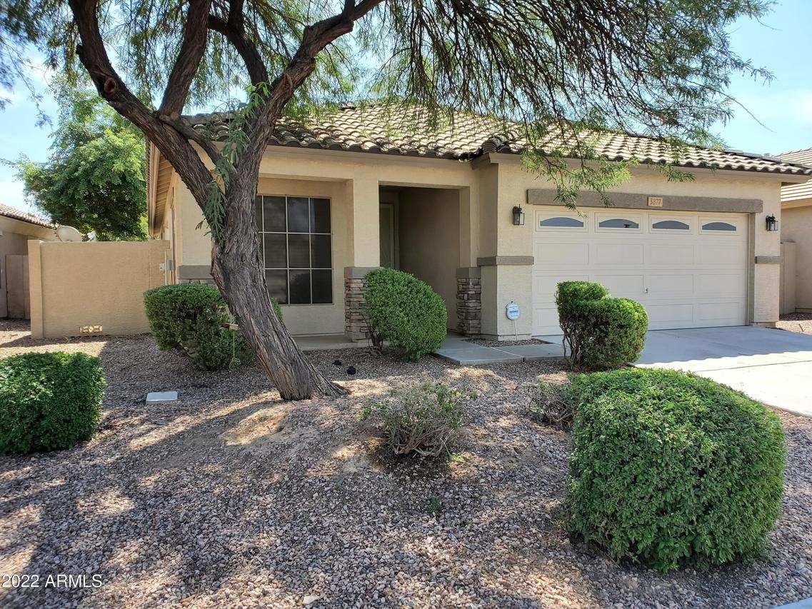 3877 S Coach House Dr., Gilbert, AZ 85297