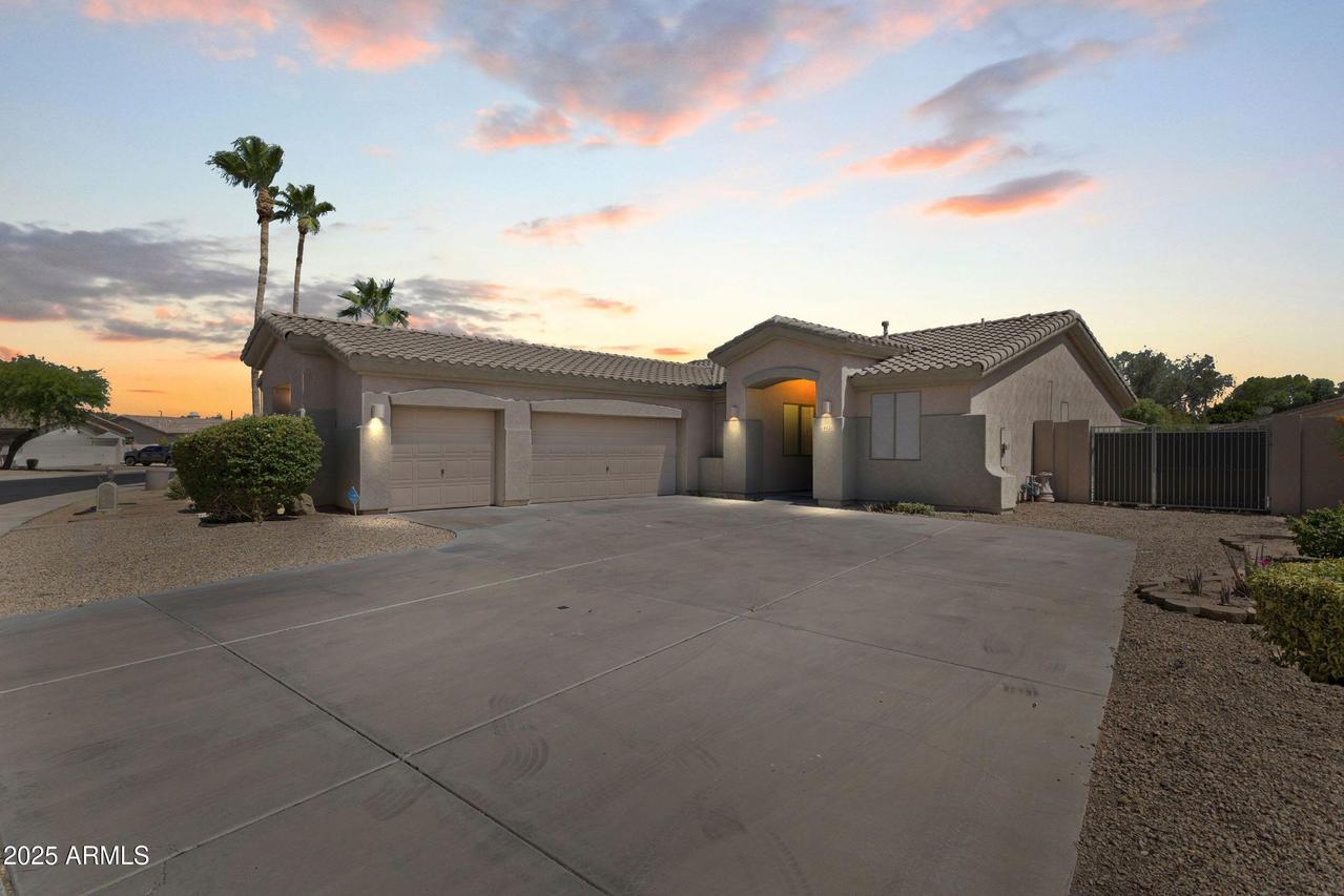 14621 W Catalina Dr., Goodyear, AZ 85395