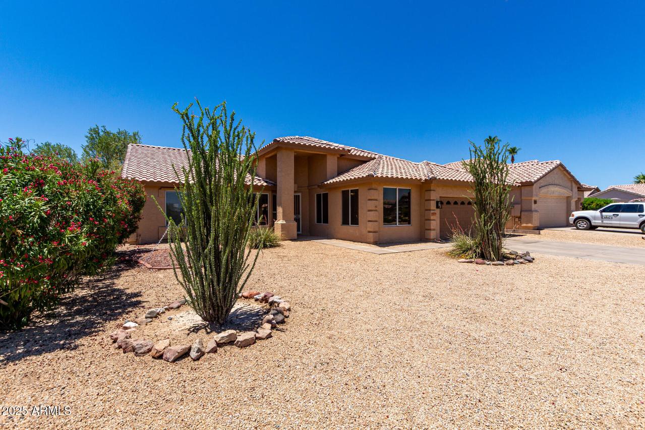 20670 N 41st Ave., Glendale, AZ 85308