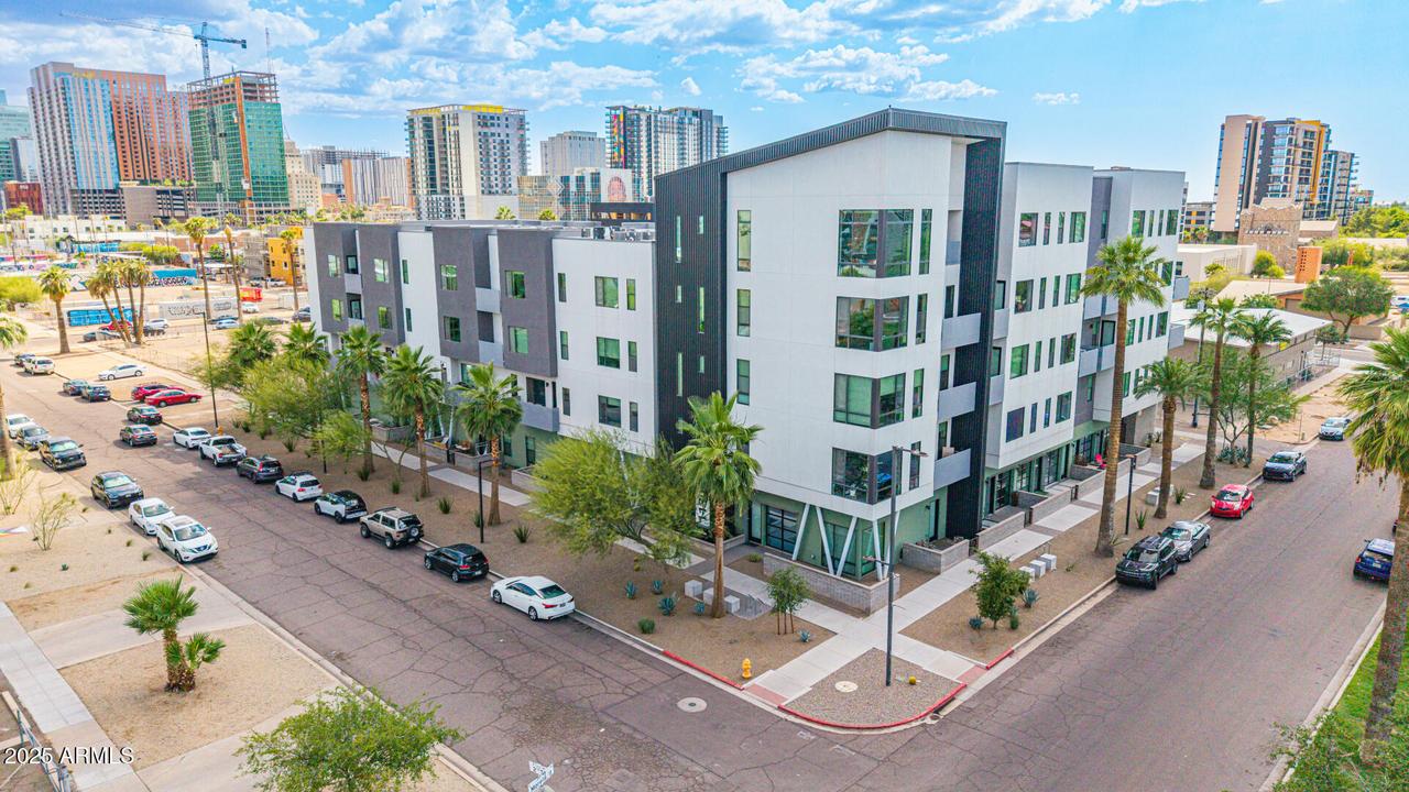 1130 N 2 St. #306, Phoenix, AZ 85004