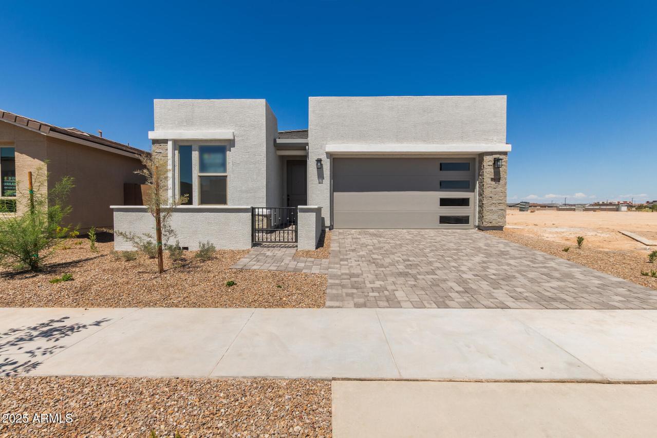 15802 W Vogel Ave., Goodyear, AZ 85338