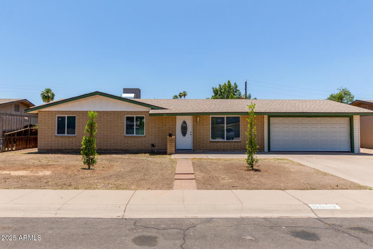 3539 W Davidson Ln., Phoenix, AZ 85051