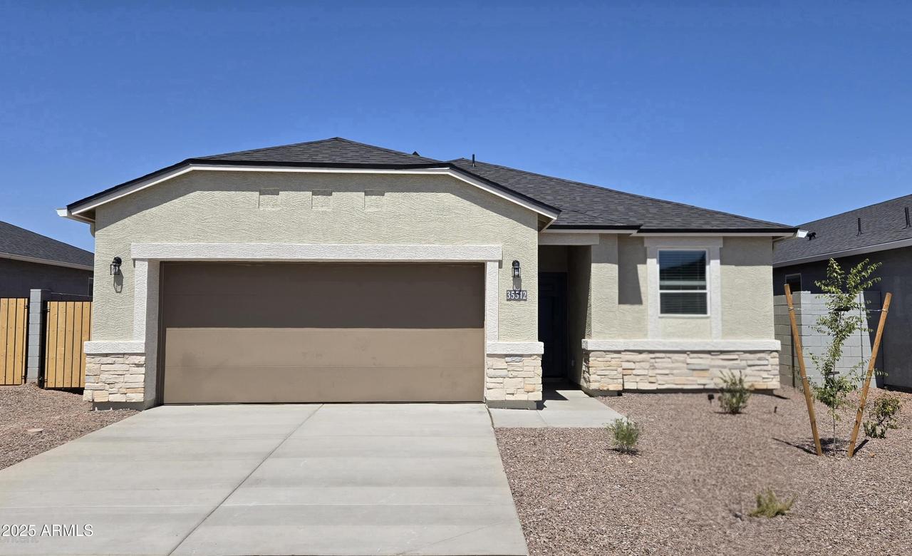 35512 N Common Ct., San Tan Valley, AZ 85140
