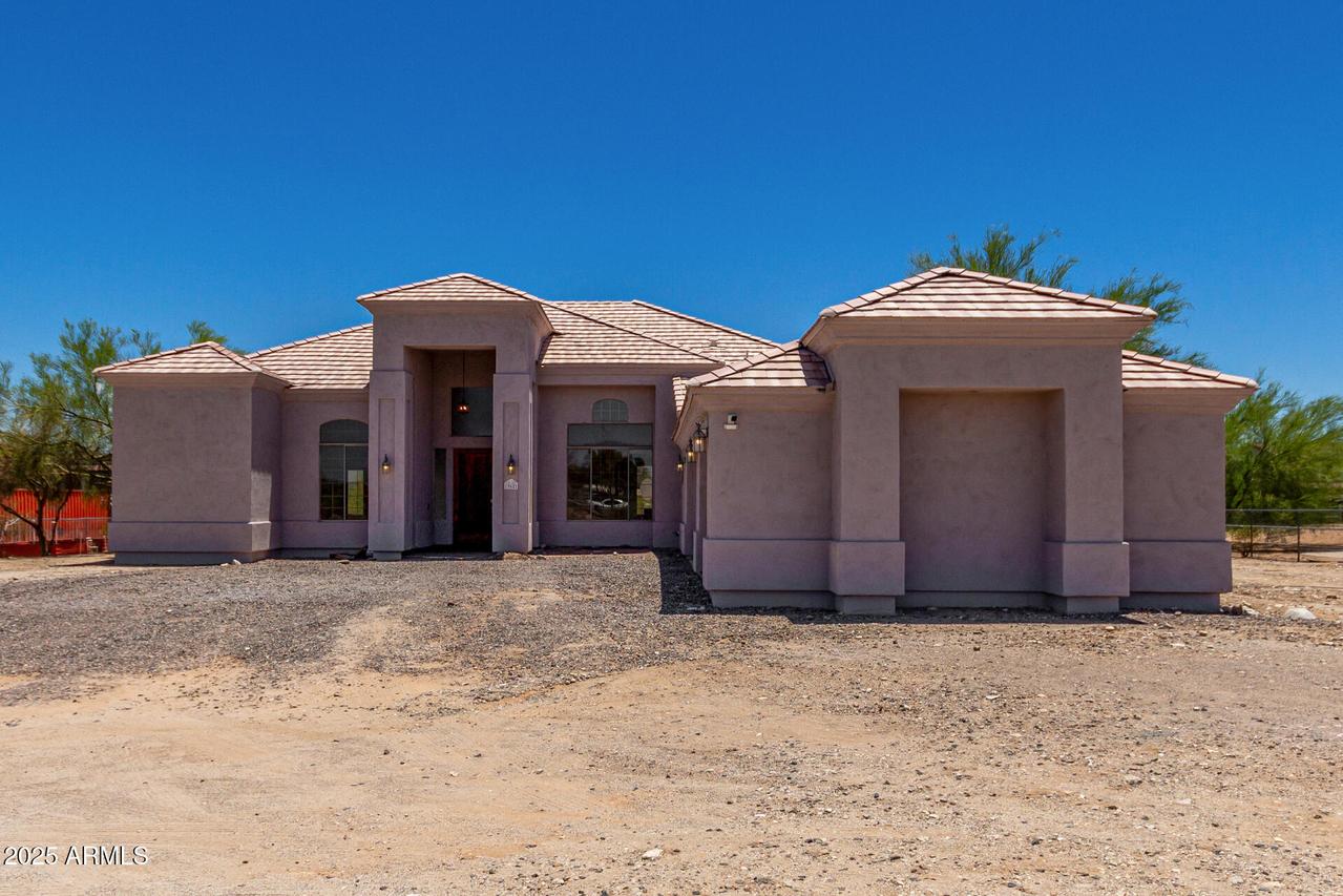 19621 W Minnezona Ave., Litchfield Park, AZ 85340
