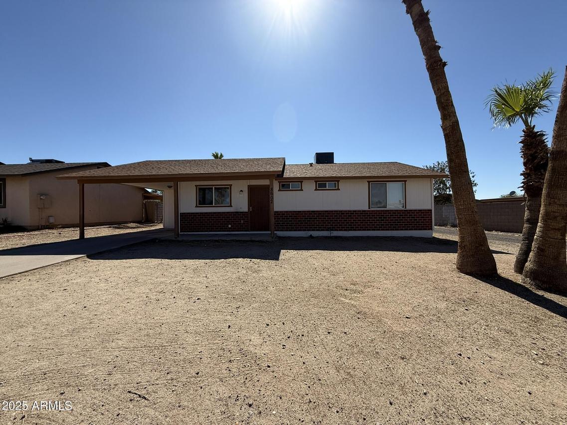8602 S 11th St., Phoenix, AZ 85042