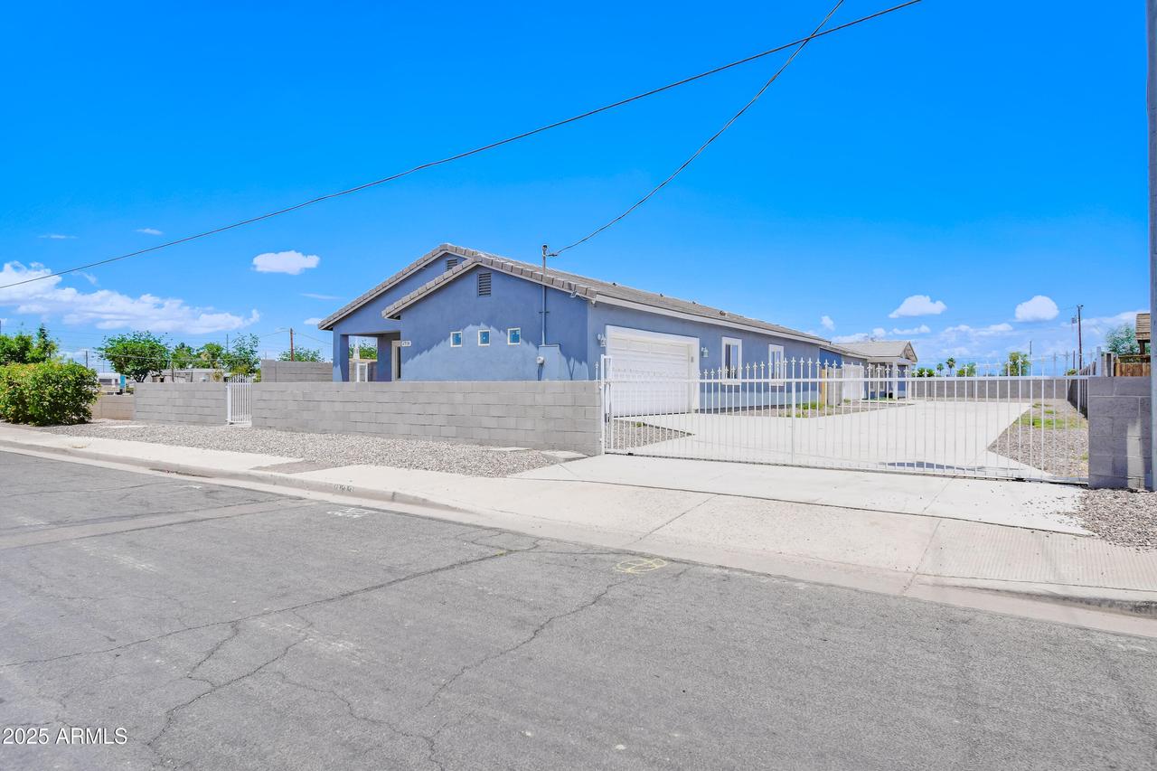 12938 W Tara Ln., Surprise, AZ 85374