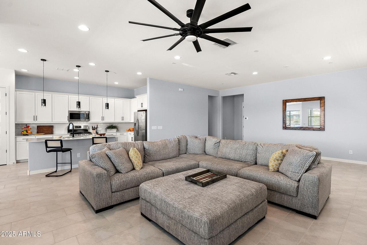 31674 N 123rd Ave., Peoria, AZ 85383