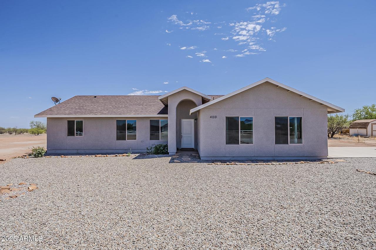 400 E Birch St., Huachuca City, AZ 85616