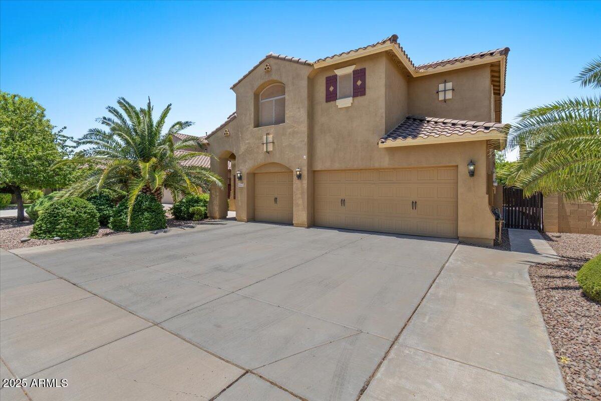 5060 S Clancy St., Mesa, AZ 85212