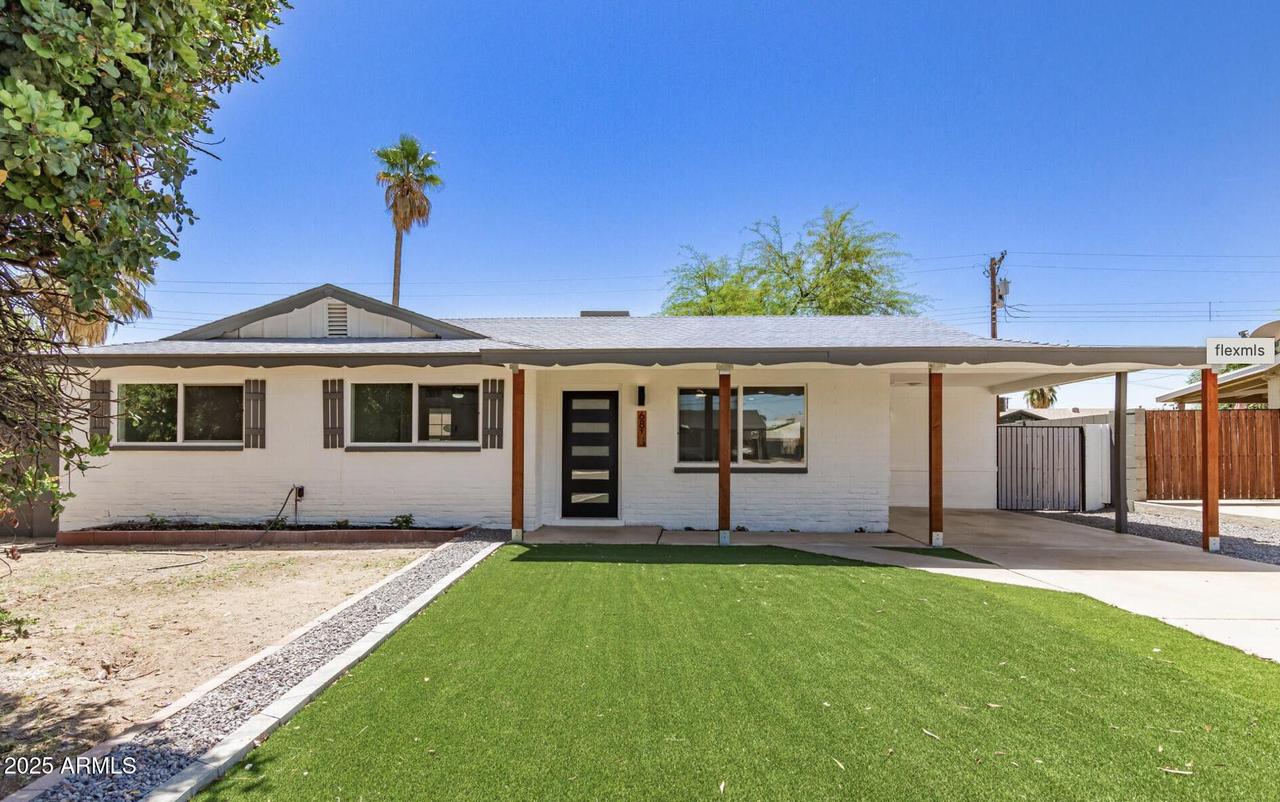 6813 E Diamond St., Scottsdale, AZ 85257