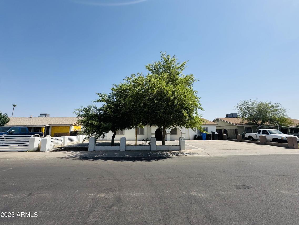 7135 W Heatherbrae Dr., Phoenix, AZ 85033