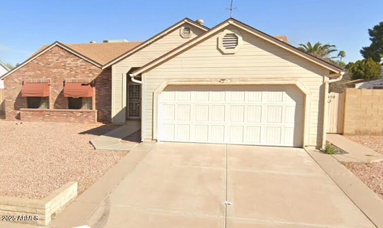 6320 W Del Mar Ln., Glendale, AZ 85306