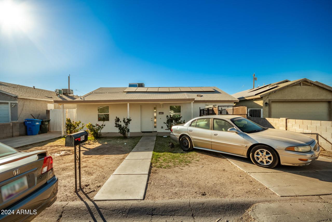 914 S 30th Dr., Phoenix, AZ 85009